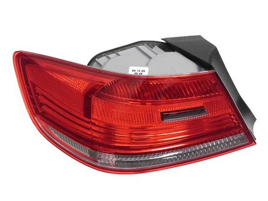 BMW Tail Light Assembly - Driver Side Outer 63217174403 - ULO 1041003